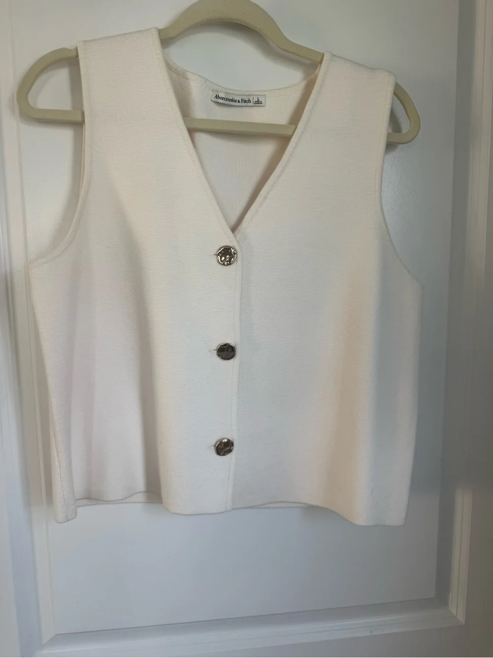 Abercrombie & Fitch Cream Button-Front V-Neck Vest Large - Picture 1 of 4